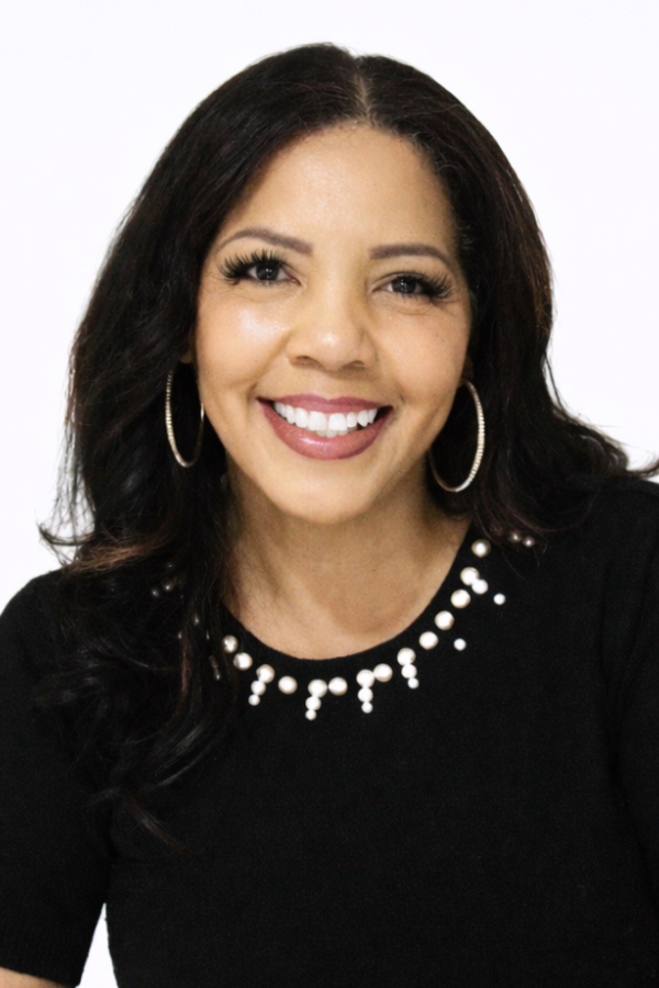 Cruise Brothers Travel Agent Beverly Warren